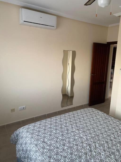 2Bdr Apartment Torrevieja Exteriör bild